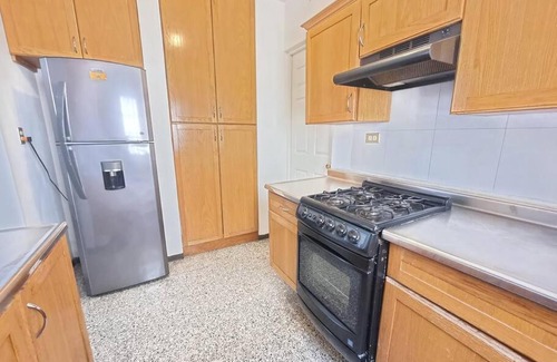 Monterrey Apartment | K FACTURA/4CAMAS/3CLIMAS/PORTON/WIFI/3TVS/lavadora mezq
