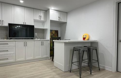 Niagara Falls Bed & Breakfast | K NIagara Hanin Minbak