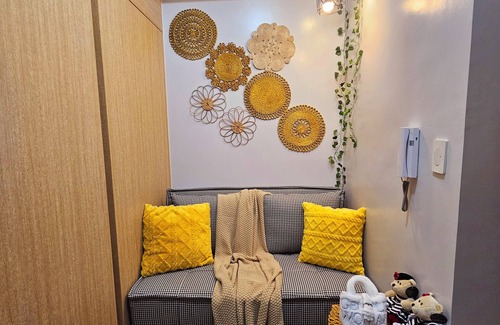 Quezon City Condo | K3 Staycations T5-2551A
