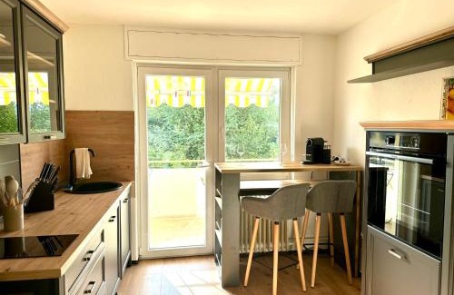 Alt-Muhlburg Apartment | KA-City, 3 Zi, 75qm, Parken, Balkon, WLAN, Netflix ruhige Lage