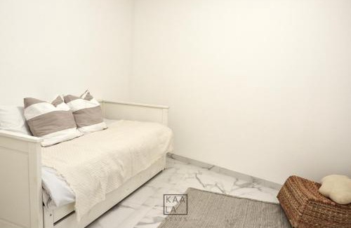 Torcy-le-Grand Apartment | KAALA RIVERSIDE Deluxe apt entre Disney et Paris free Parking