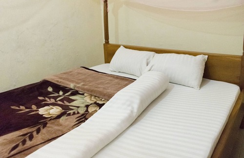 Mbale House | Kaanos Hope Complex Inn