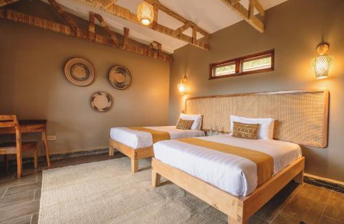Rubuguri Cabin | Kaara Gorilla Mountain Lodge