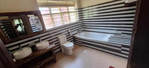 Masindi Hotel | Kabalega Resort - Masindi