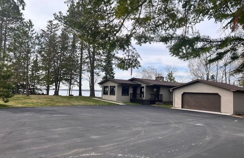 Walker House | Kabekona Bay on Leech Lake. 3 miles to downtown Walker, MN. West-facing sunset!
