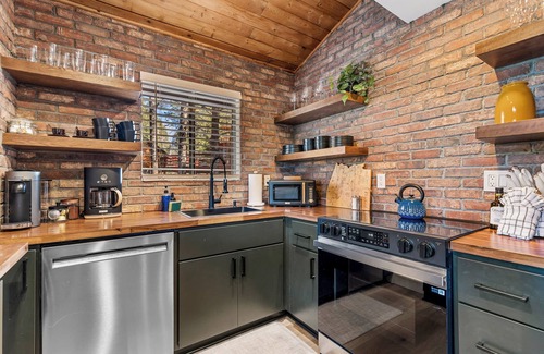 Kachina Village House | Kachina A-Frame Hideaway| New | Hot Tub | Fire Pit