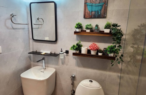 Devikolam Bed & Breakfast | Kacholam Serviced Villa