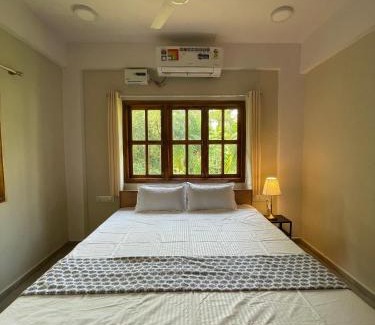 Diveagar Bed & Breakfast | Kadam Villa