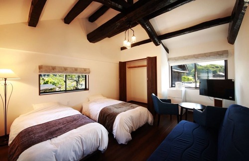Takahama Cabin | Kaemon Ryokan