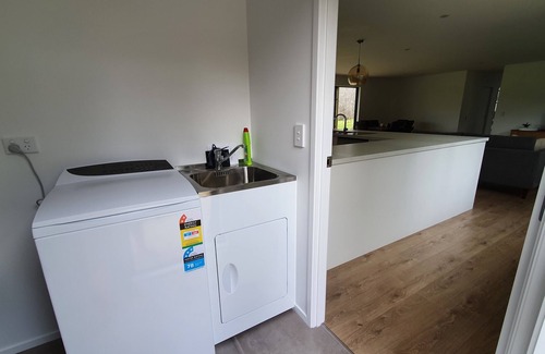 Kaihu Other | Kai Iwi lakes 12km Dargaville 28 km nFarm House sleeps 6 adults 2 children