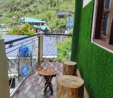 Sarahan House | KAILASH VIEW SARAHAN