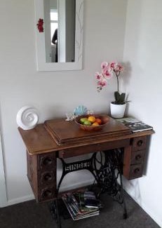 Te Poi House | Kaimai Sunset Bed & Breakfast