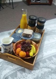 Te Poi House | Kaimai Sunset Bed & Breakfast