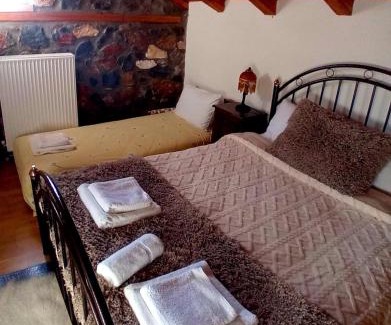 Aghios Athanasios Ski Chalet | Kaimak Whisper