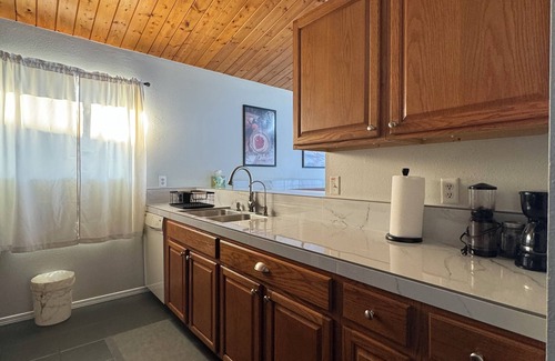 Kona Palisades Apartment | Kainani VistanNear popular attractions, airport, & grocery stores