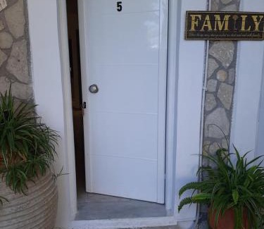 Lepreo Apartment | Kakovatos Family Homes
