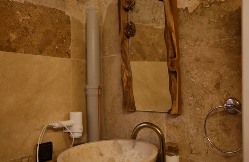 Nar Hostel | Kale House Nar