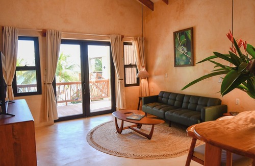 Placencia Hotel | Kalimera Beach Hotel