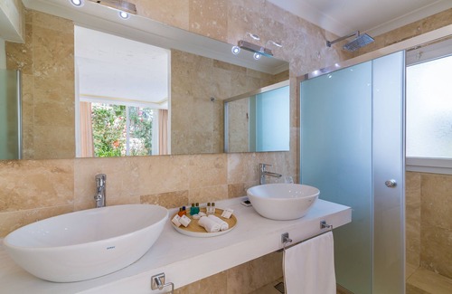 Kalkan Bed & Breakfast | Kalkan Oasis Hotel - Adults Only