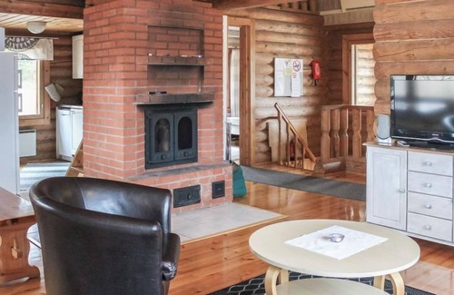 Iltasmaki House | Kalliokoivu by Interhome