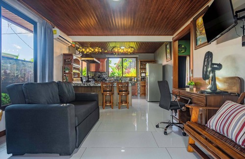 Penas Blancas Villa | Kaluma Frog Farmstay Villa La Fortuna