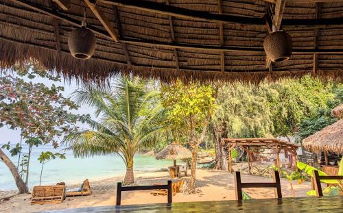 Koh Rong Sanloem Resort | KAMAKU Bungalows