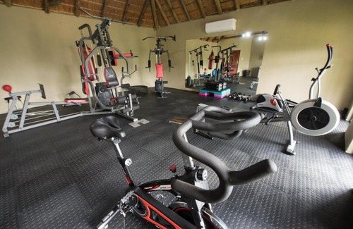 Thorny Bush Game Reserve Cabin | Kambaku River Sands