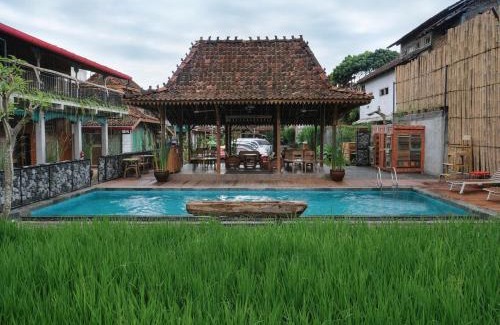 Catur Tunggal Hotel | Kampung Lawasan Heritage Cottage