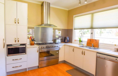 Dover House | kanangra - Aboriginal for beautiful view