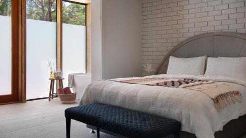 Wheatsheaf House | Kangaroo Creek Estate Daylesford