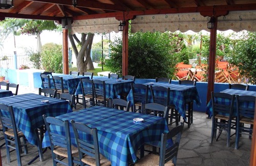 Kassandra Apartment | Kangaroo Hotel