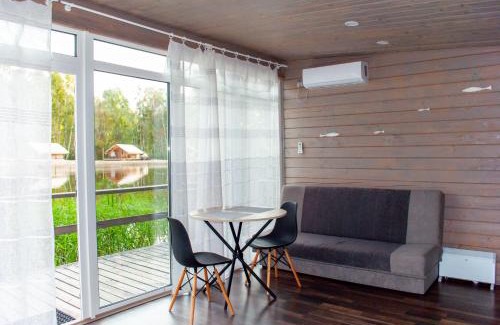 Moshny Apartment | Kaniv Fish Club