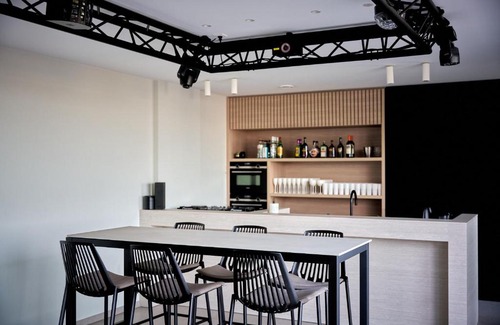 Den Dam Apartment | KAOZ Highstreet The Luxury Loft