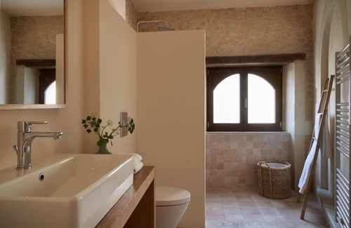 Kapsaliana Hotel | Kapsaliana Village Hotel
