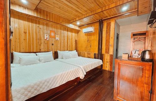 Binh Thuy Hotel | Kara Homestay & Cafe