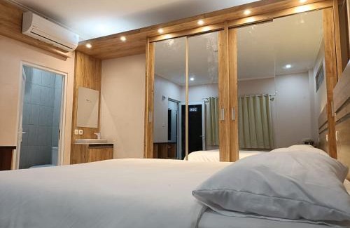 Bandung House | Karana Guesthouse Syariah Bandung & Luang Cafe