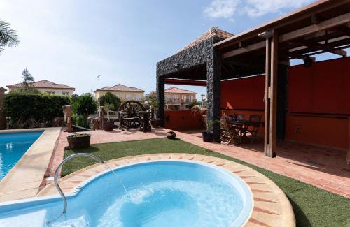 Costa Adeje House | Karat Villa Kanaria