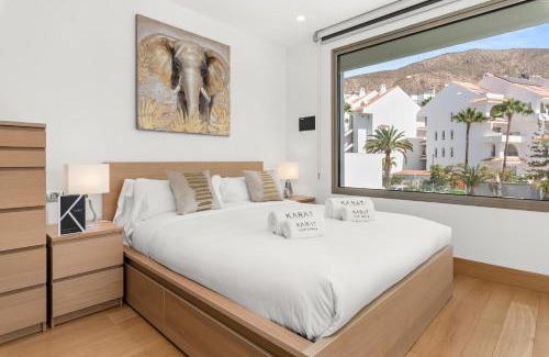 Los Cristianos Villa | Karat Villa Portofino