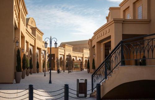 Turkestan Hotel | KARAVANSARAY Turkistan Family Hotel - FLYING THEATRE ACCESS