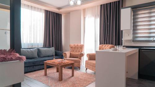 Mezetli Hotel | Kardinia Hotel