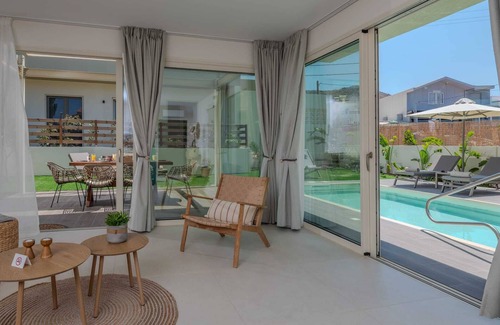 Gournai Villa | Karmis - Gournes NewTown Residences