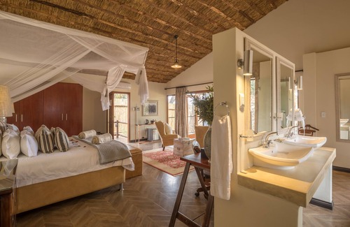 Maruleng Cabin | Karongwe Portfolio - Becks Safari Lodge