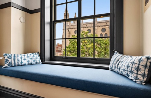 East Liberty Apartment | Kasa | Accessible Studio in the Heart of Steel City | The Maverick