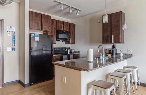 Westown Apartment | Kasa | Nearby Historic Bars + Restaurants, Live Like a Local | Milwaukee