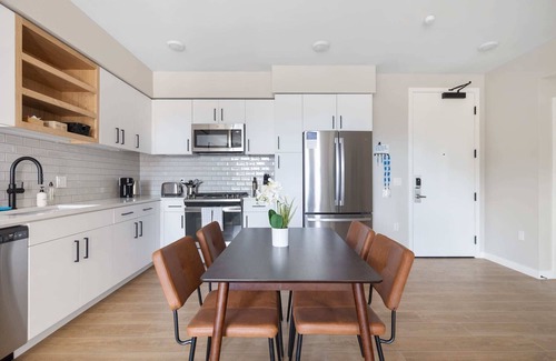 Santa Clara Apartment | Kasa | Welcoming 1BD, Nearby Central Park | Santa Clara
