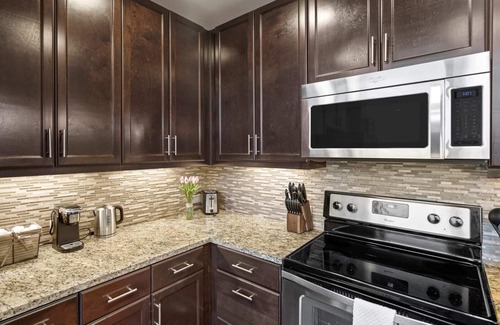 Waller Creek District Apartment | Kasa | Welcoming 1BD + Walk to Local Eateries | Austin