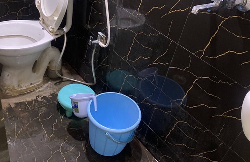 Varanasi Apartment | Kashi family comfort inn