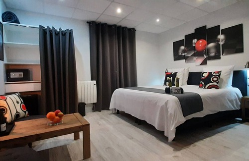 Lyas Bed & Breakfast | Kassanos "La Garenne"