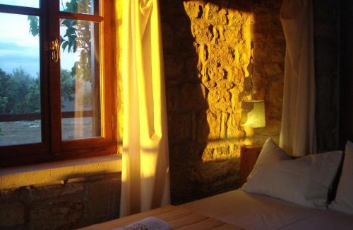 Kithira House | Kastraki Art Houses