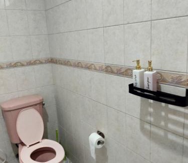 Madiun House | Kaswari Home - entire home
